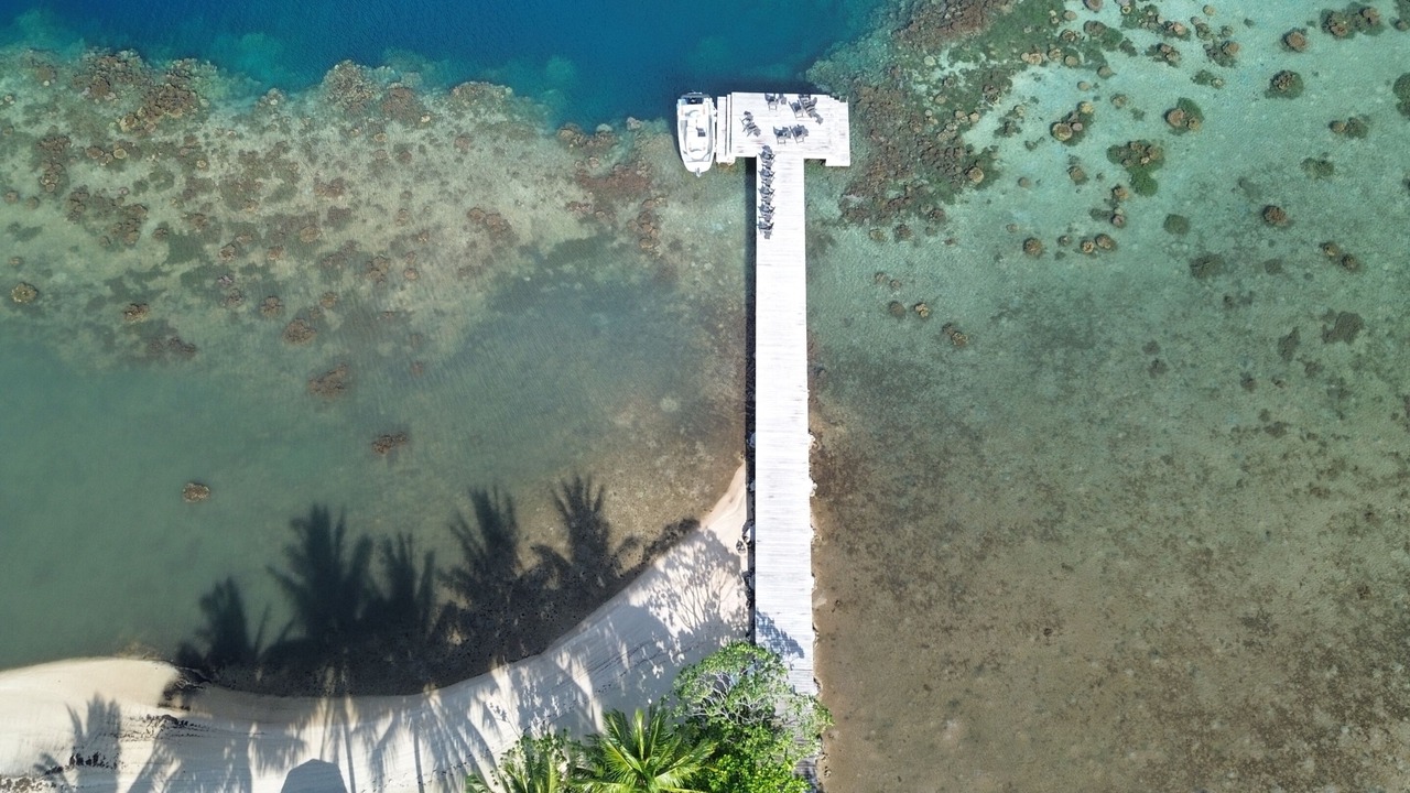 Photo of Outdoor in Teahupoo
