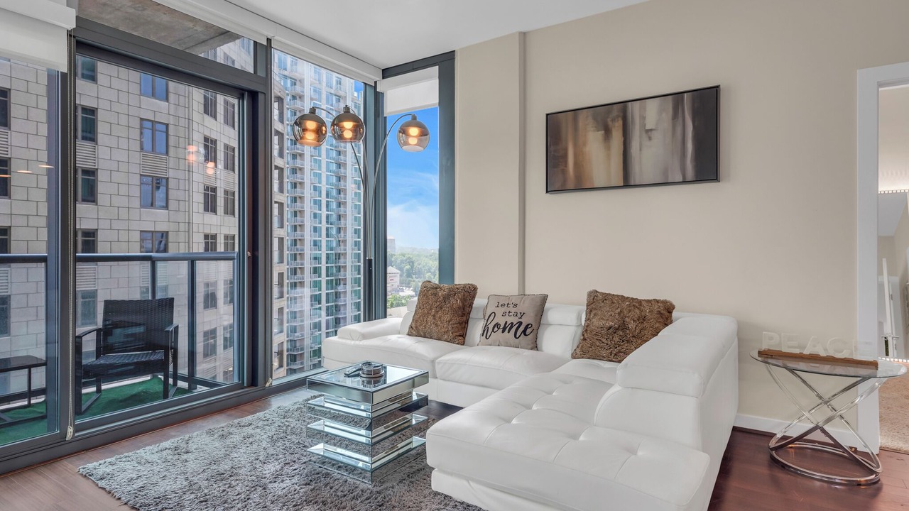 Photo of Livingroom in North Buckhead
