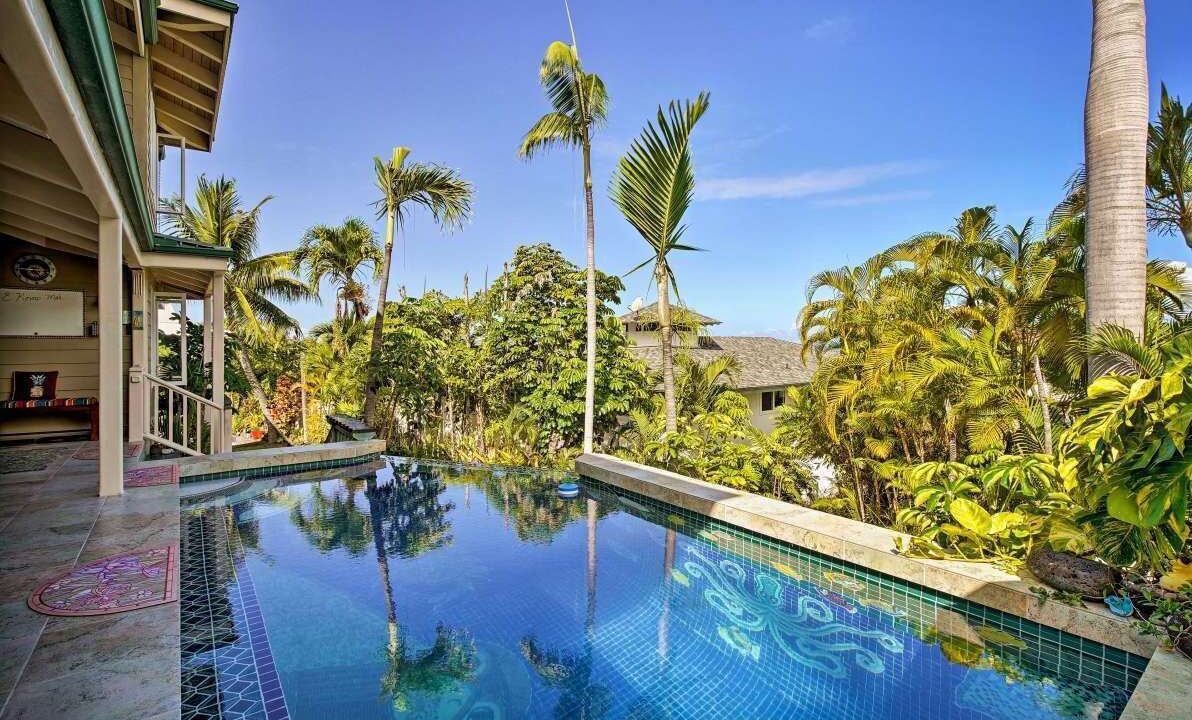 Photo of Outdoor in Kahaluu Bay