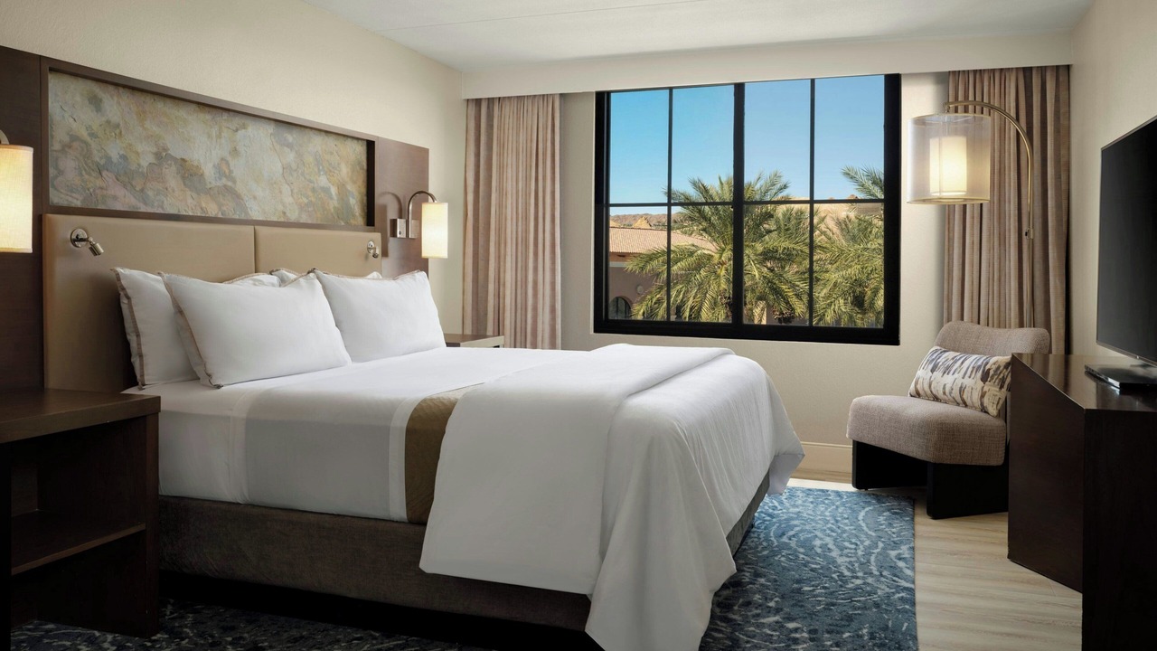 Photo of Bedroom in Lake Las Vegas