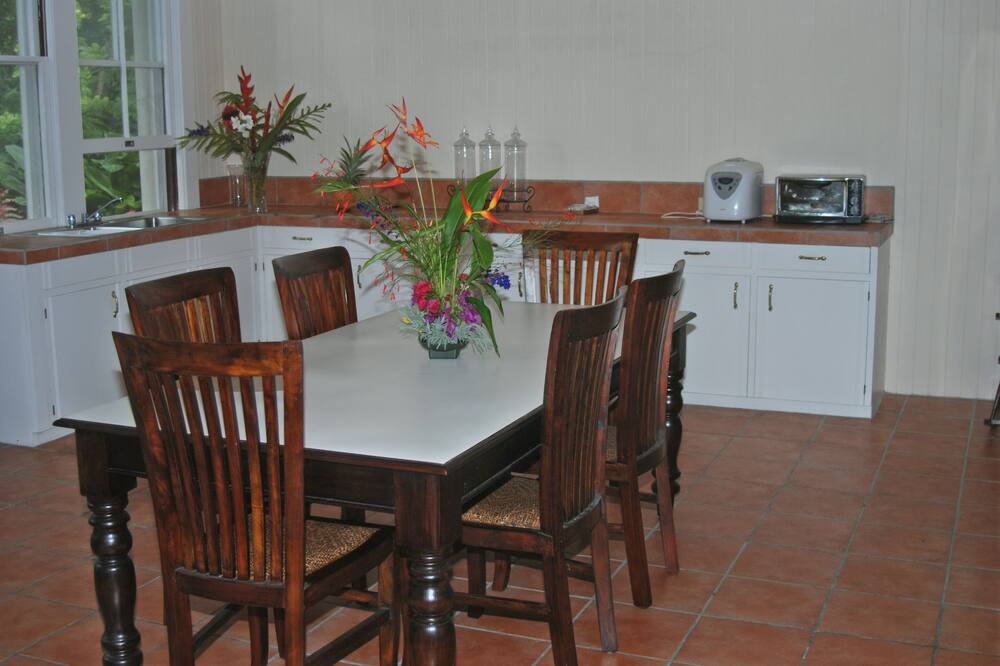 Photo of Kitchen in Keaau