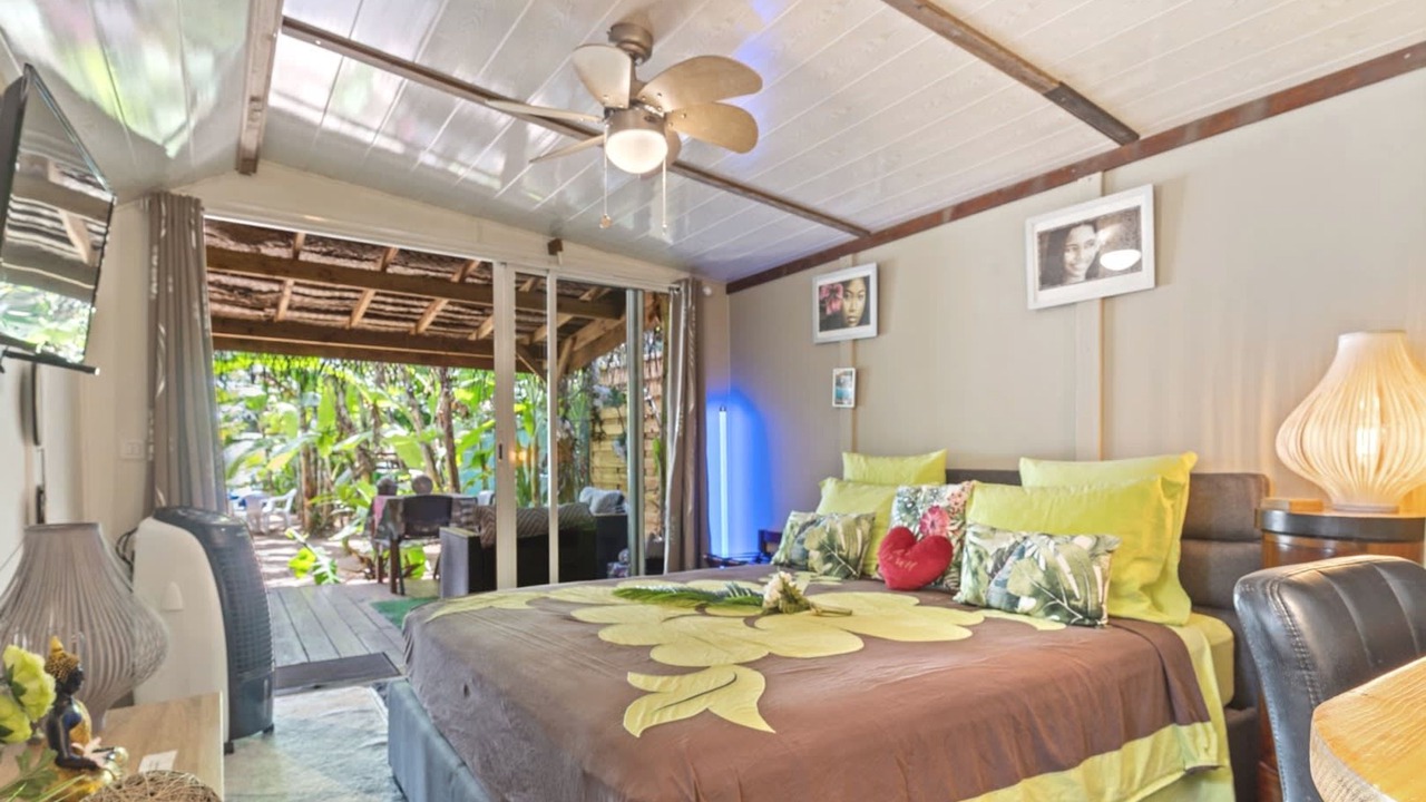 Photo of Others in Moorea-Maiao