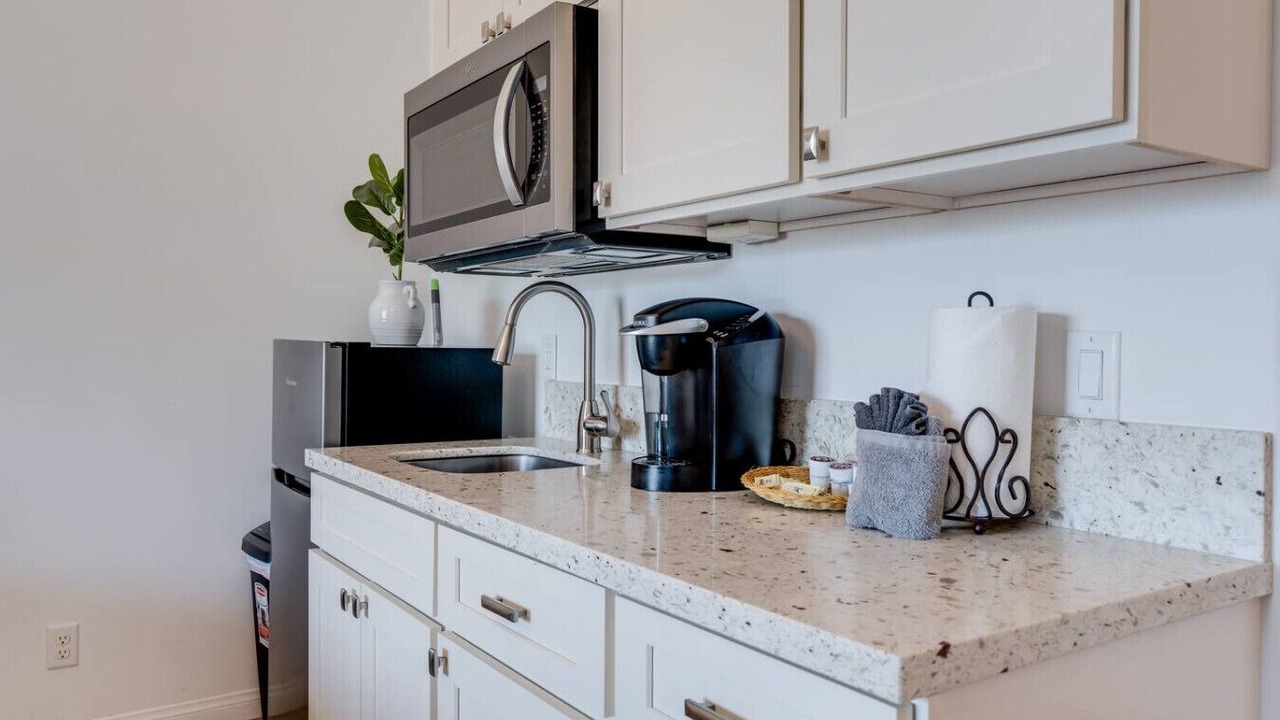 Photo of Kitchen in Wailuku