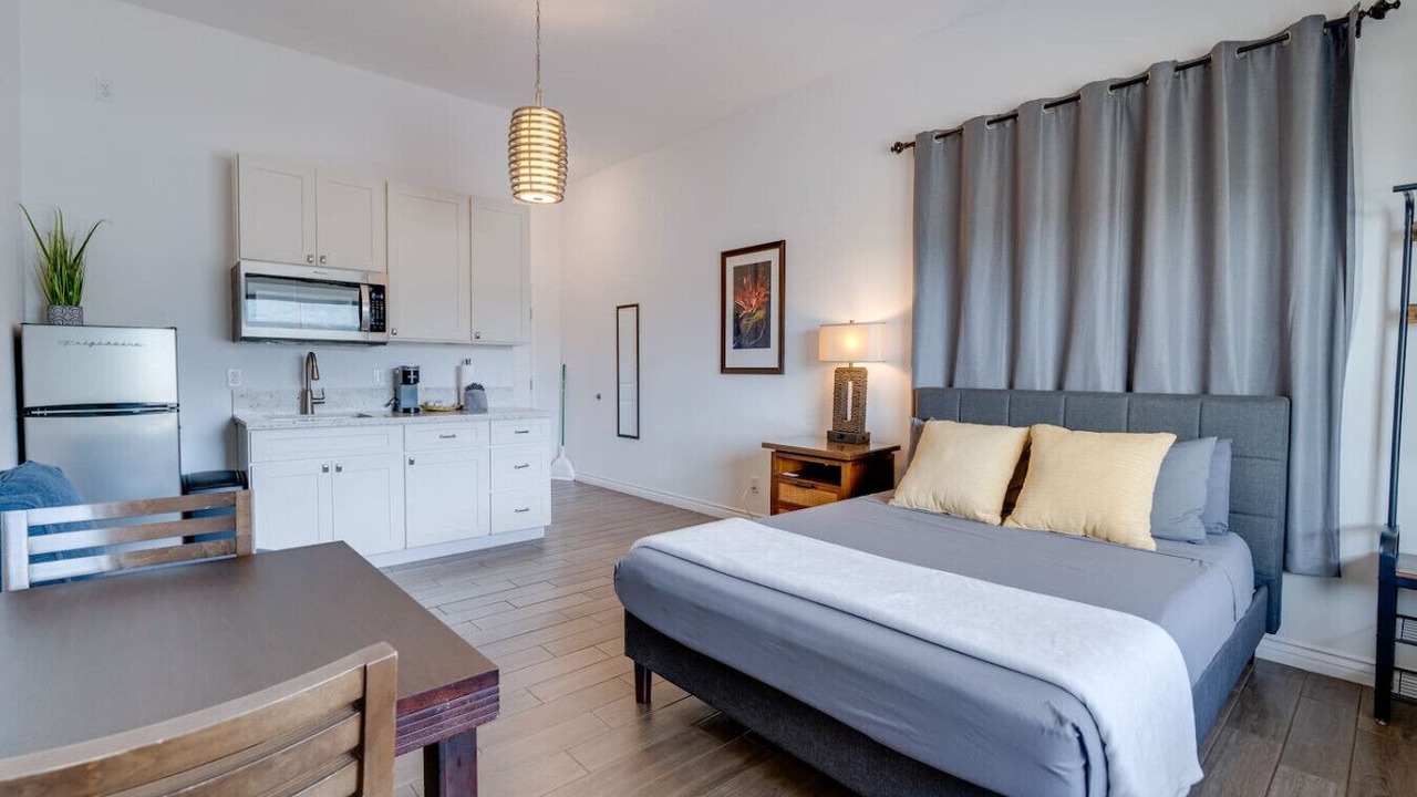 Photo of Bedroom in Wailuku