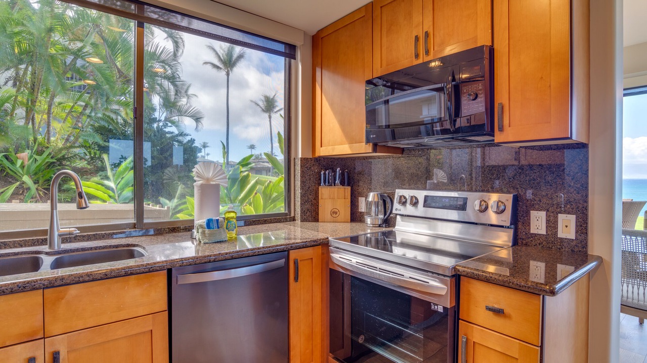 Photo of Kitchen in Napili