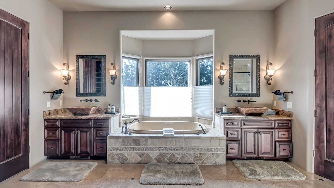 Photo of Bathroom in Oak Creek