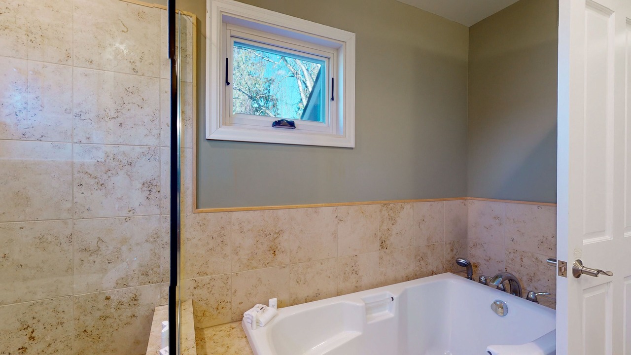 Photo of Bathroom in North Admiral