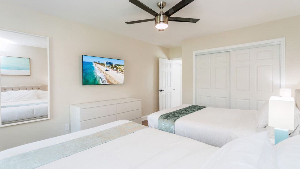 Photo of Bedroom in Dania Beach