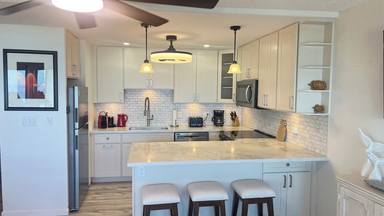 Photo of Kitchen in Historic Lahaina Front Street