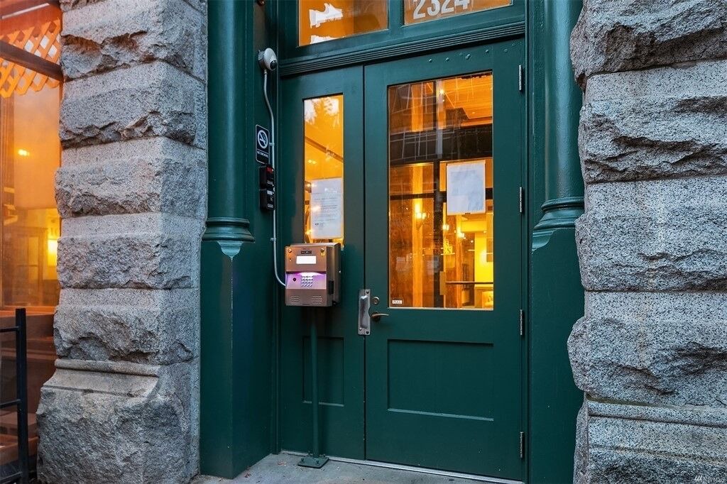 Photo of Outdoor in Belltown