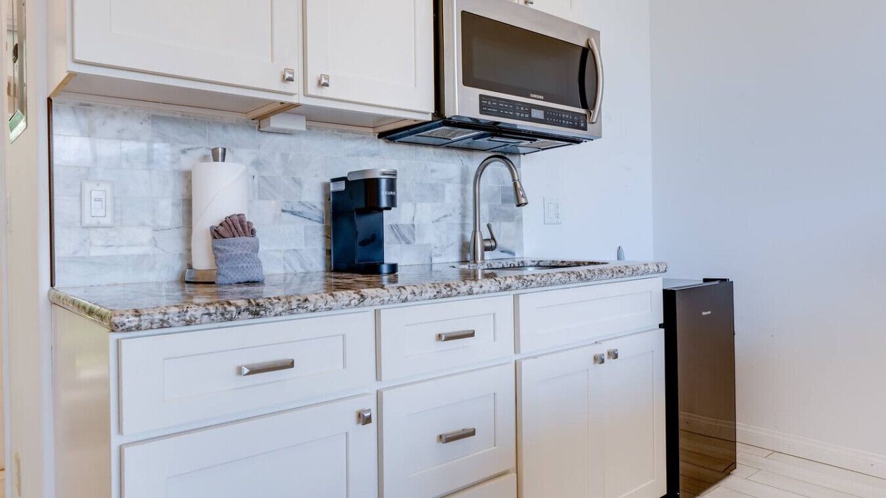 Photo of Kitchen in Wailuku