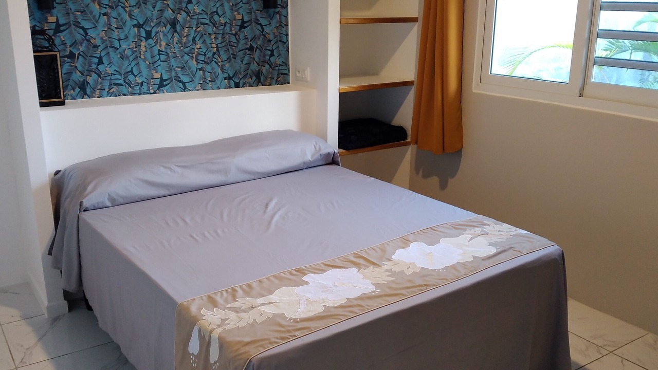 Photo of Bedroom in Punaauia
