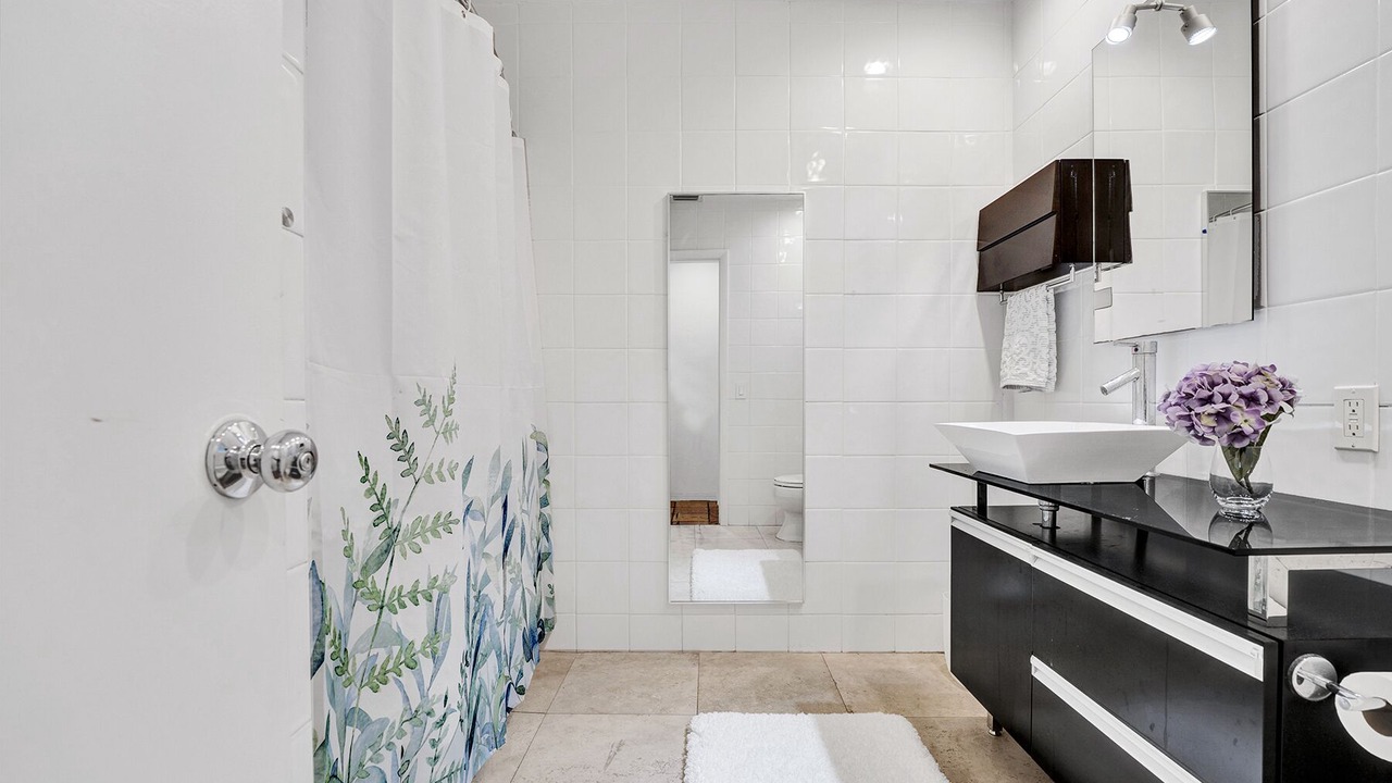 Photo of Bathroom in South Lake