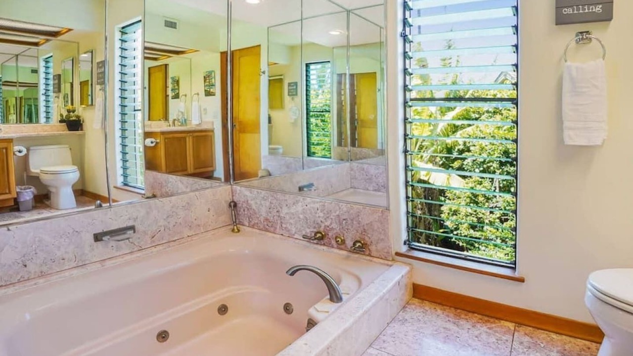 Photo of Bathroom in Wailua