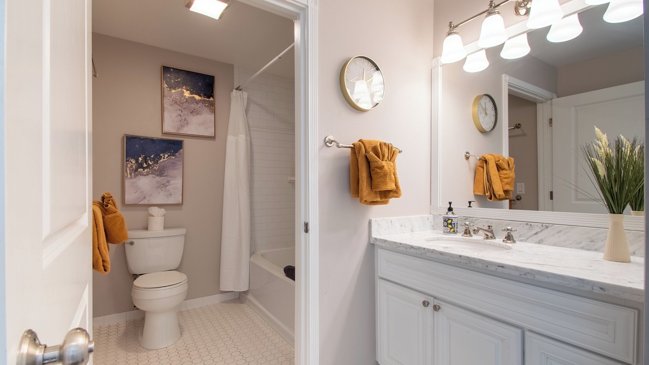 Photo of Bathroom in Belltown