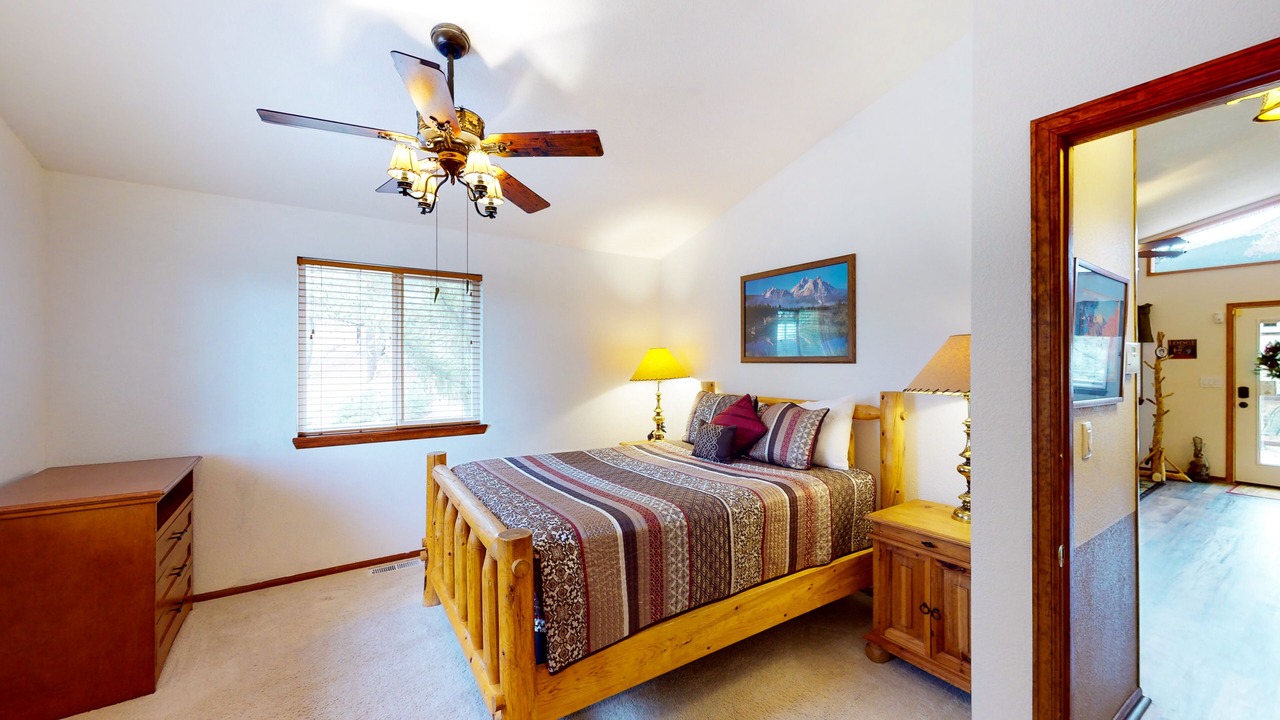 Photo of Bedroom in Rainbow Valley