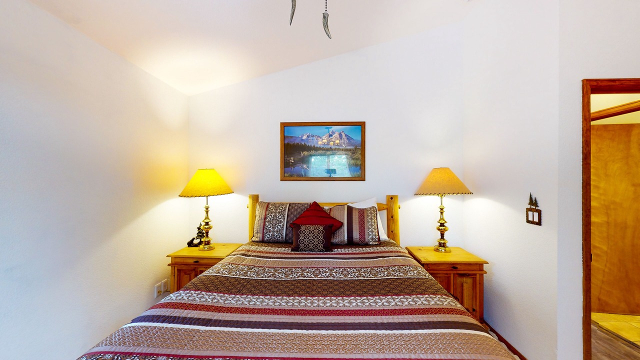 Photo of Bedroom in Rainbow Valley