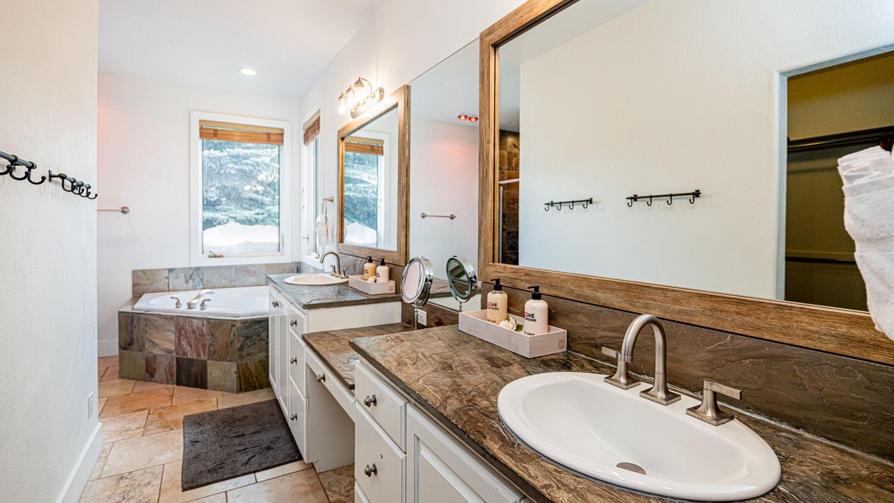 Photo of Bathroom in Deer Valley