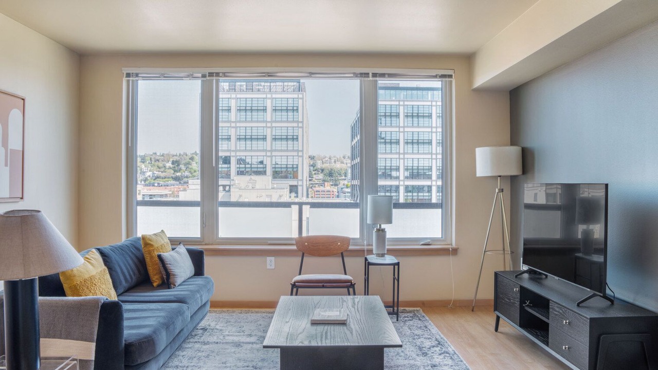 Photo of Livingroom in Lower Queen Anne