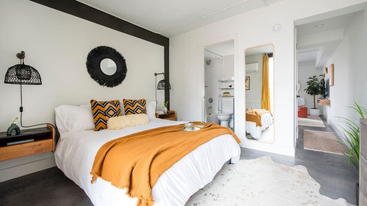 Photo of Bedroom in Virginia Highland