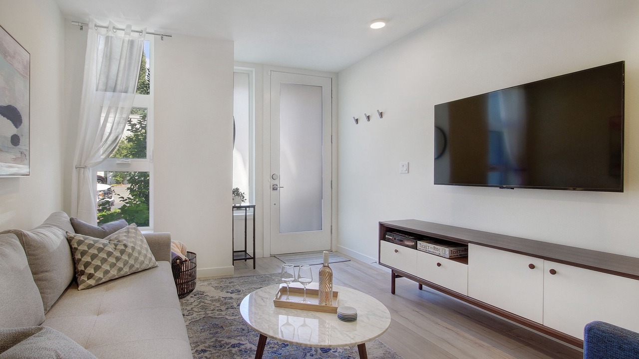 Photo of Livingroom in Capitol Hill