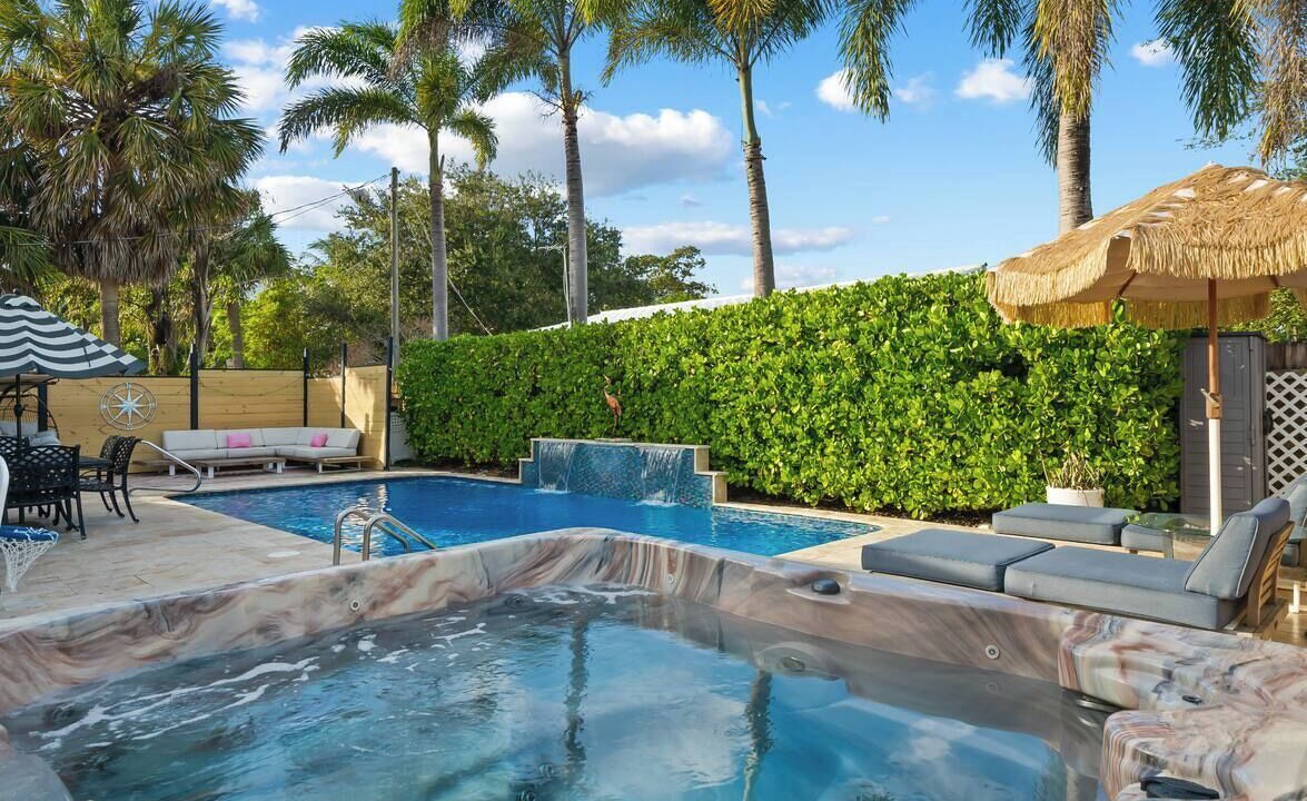 Photo of Outdoor in Poinsettia Heights