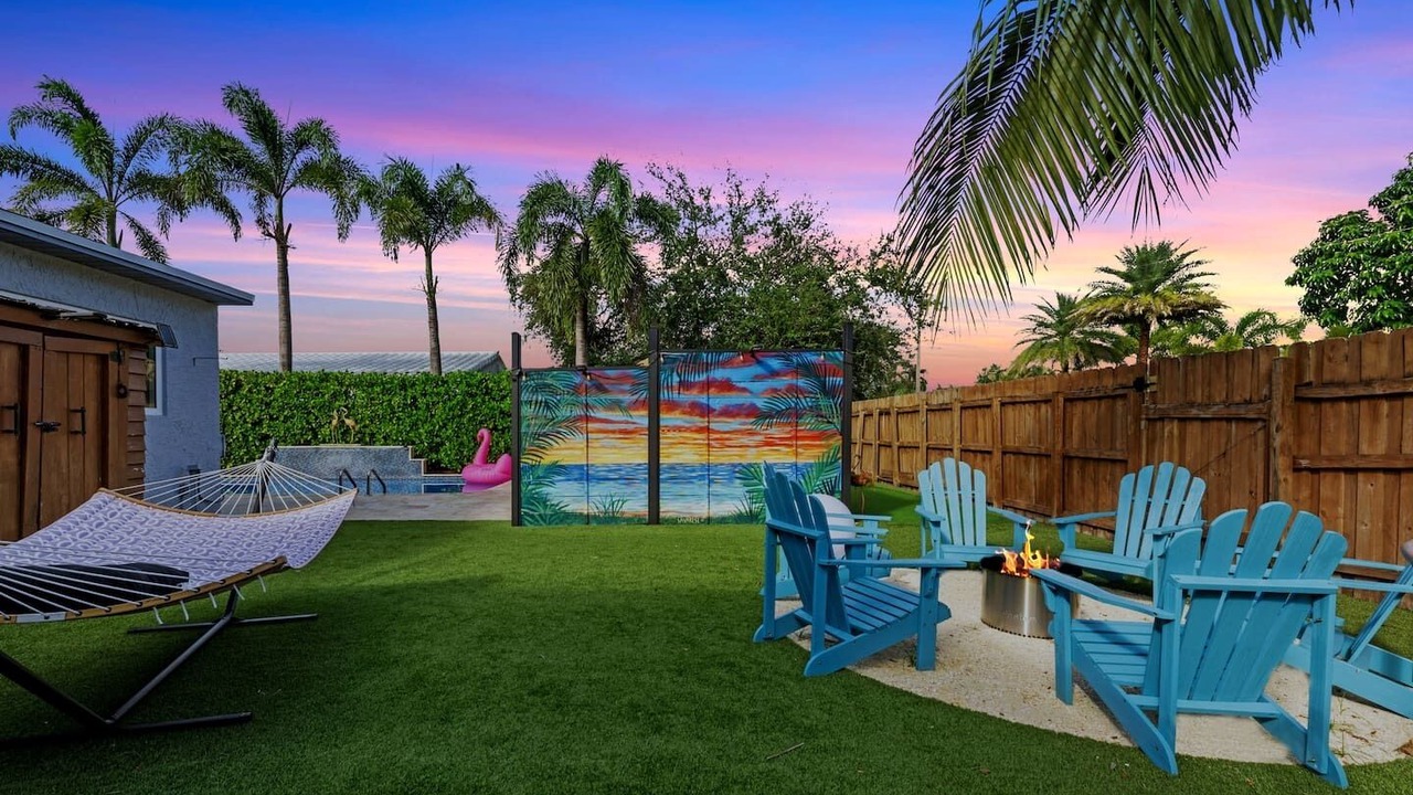 Photo of Others in Poinsettia Heights
