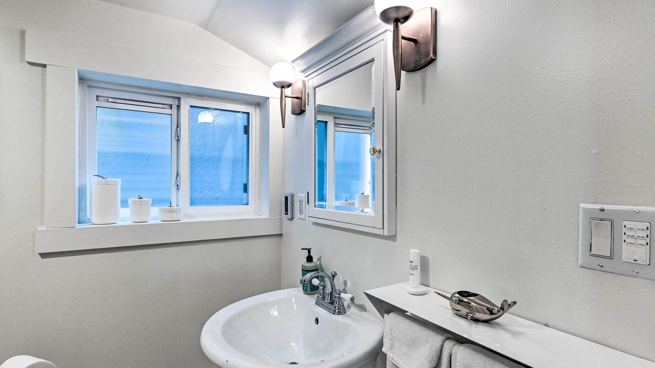 Photo of Bathroom in Queen Anne
