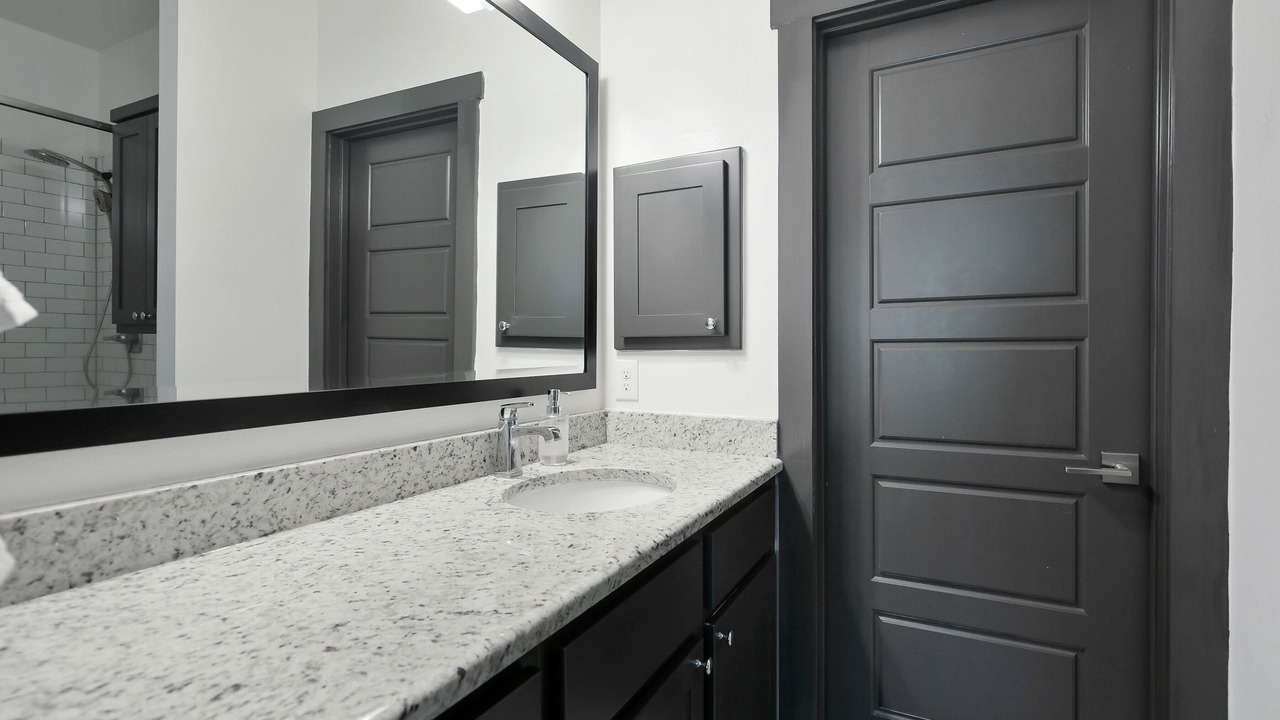 Photo of Bathroom in Mahncke Park