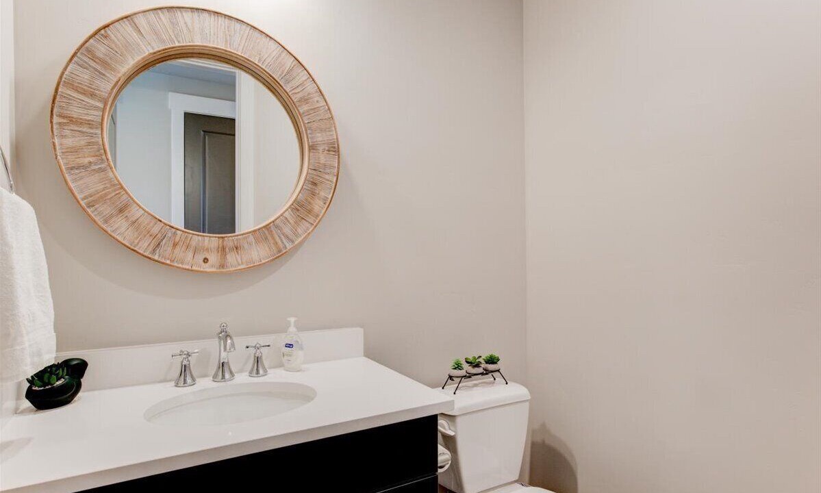Photo of Bathroom in Midway