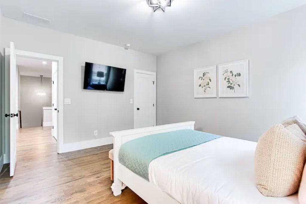 Photo of Bedroom in North Druid Hills