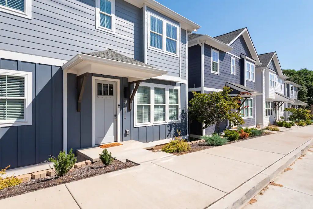 Photo of Outdoor in Hadley - Washington