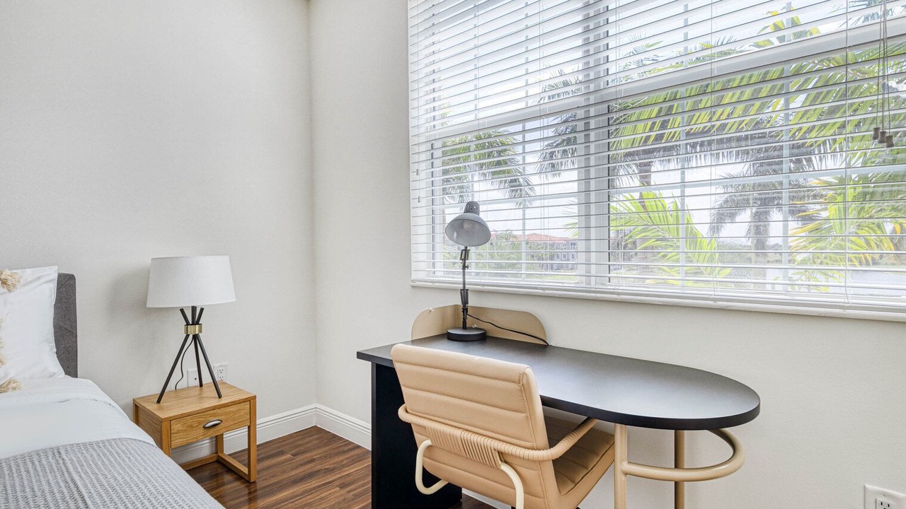 Photo of Bedroom in Miramar