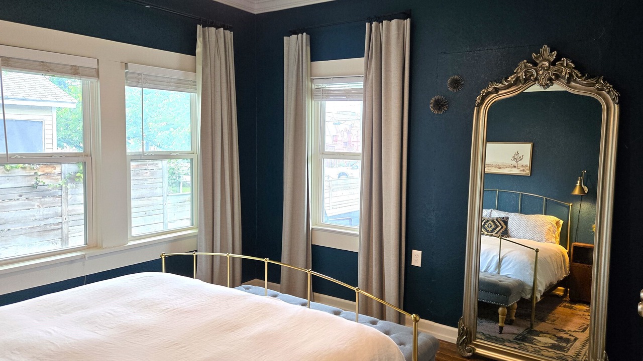Photo of Bedroom in Tobin Hill