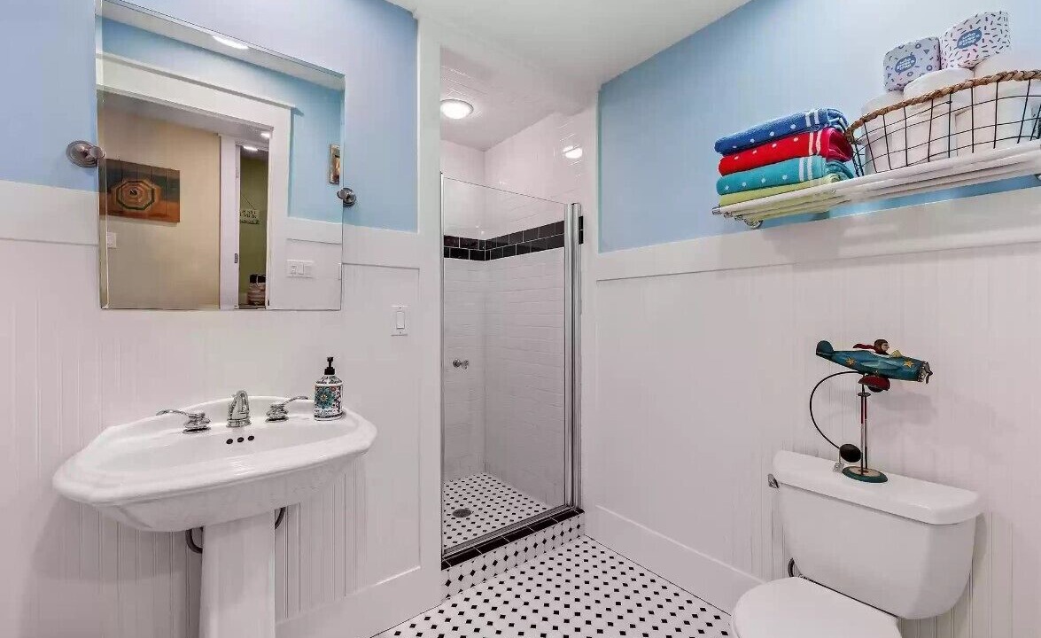 Photo of Bathroom in Shorewood-Tower Hills-Harbert