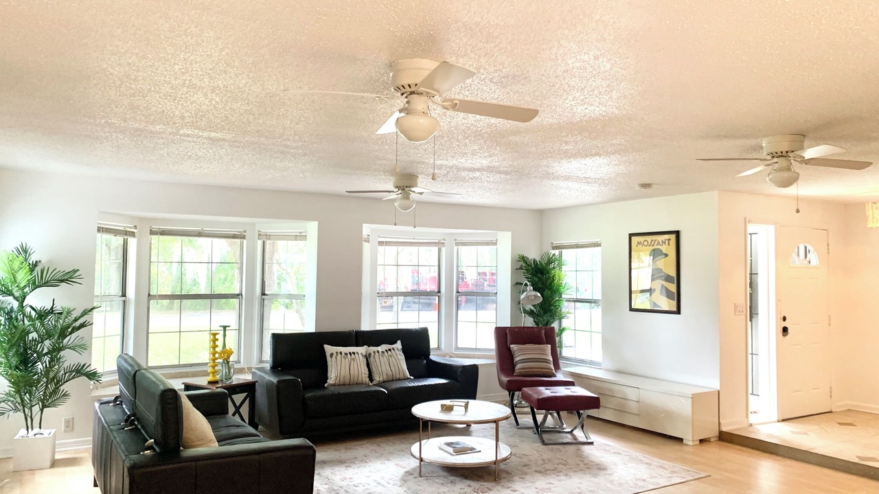 Photo of Livingroom in Florida Central Atlantic Coast