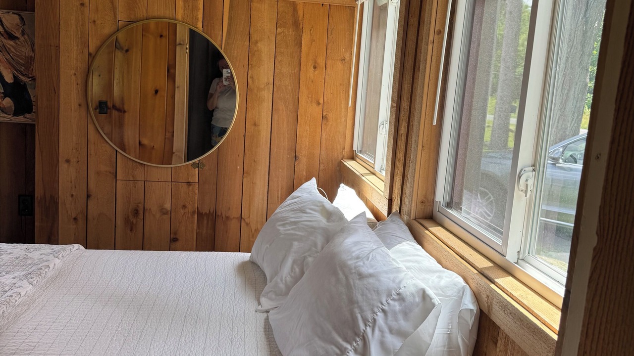 Photo of Bedroom in Benton Harbor