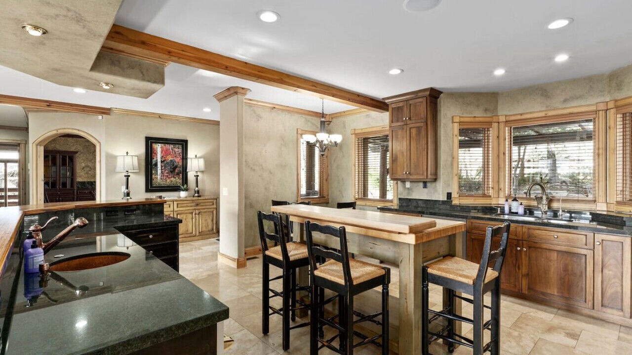 Photo of Kitchen in Midway