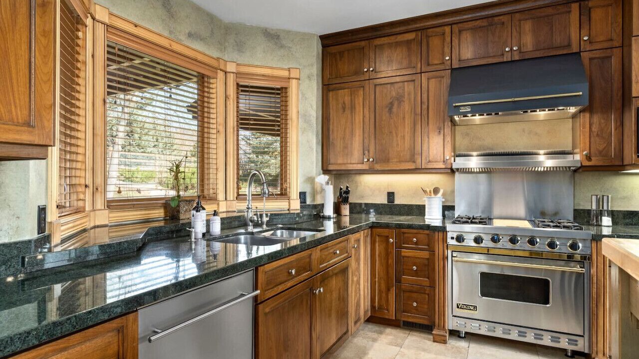 Photo of Kitchen in Midway