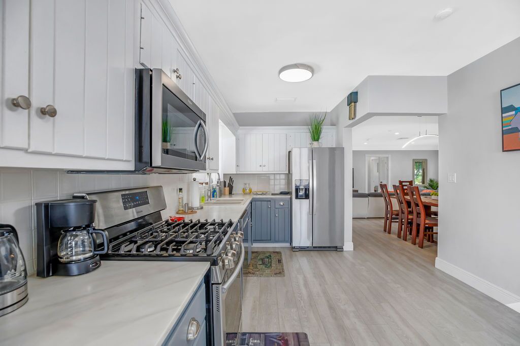 Photo of Kitchen in Coral Ridge Isles