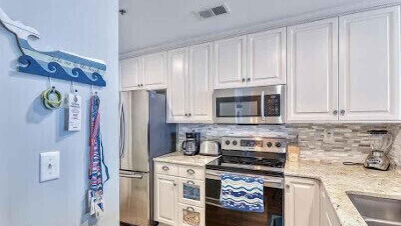 Photo of Kitchen in North Topsail Beach