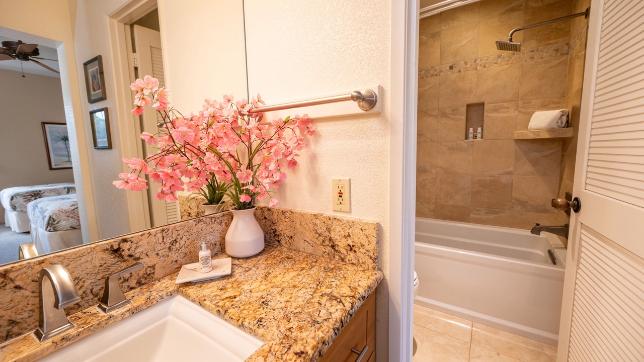 Photo of Bathroom in Wailea
