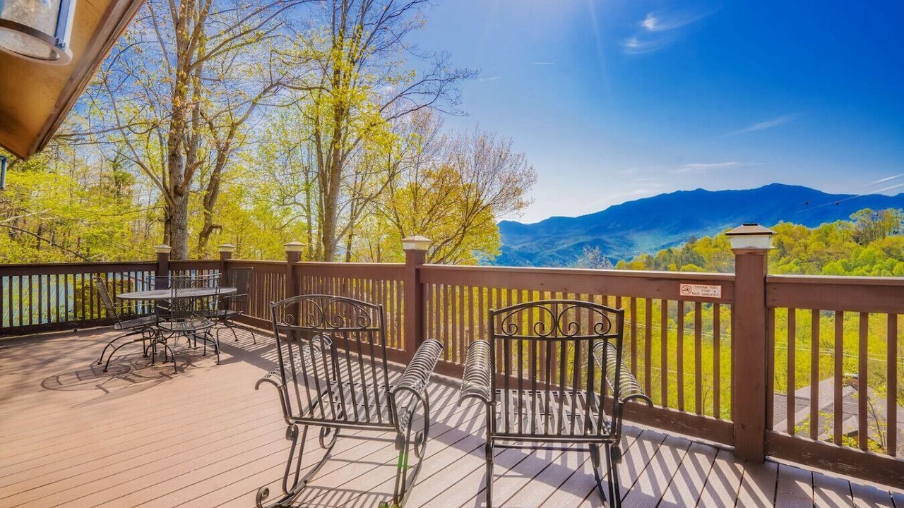 Photo of Patio Balcony in Chalet Village