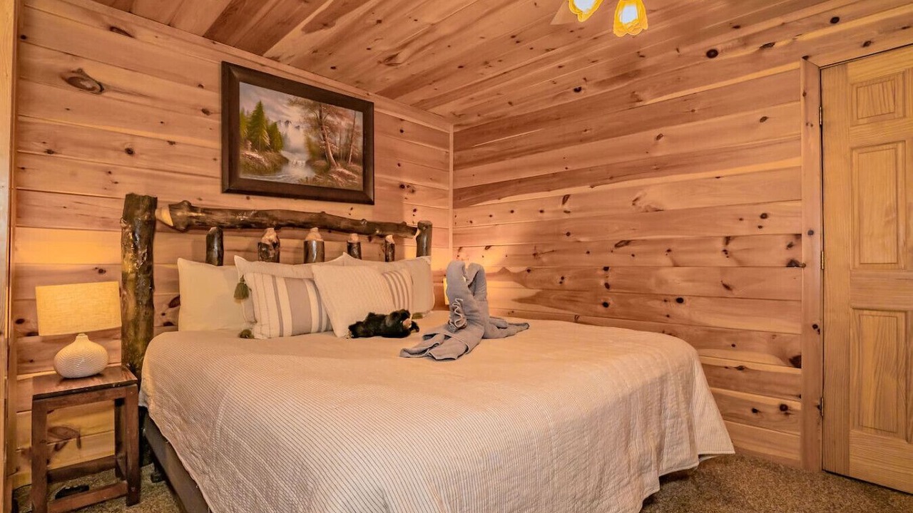 Photo of Bedroom in Chalet Village