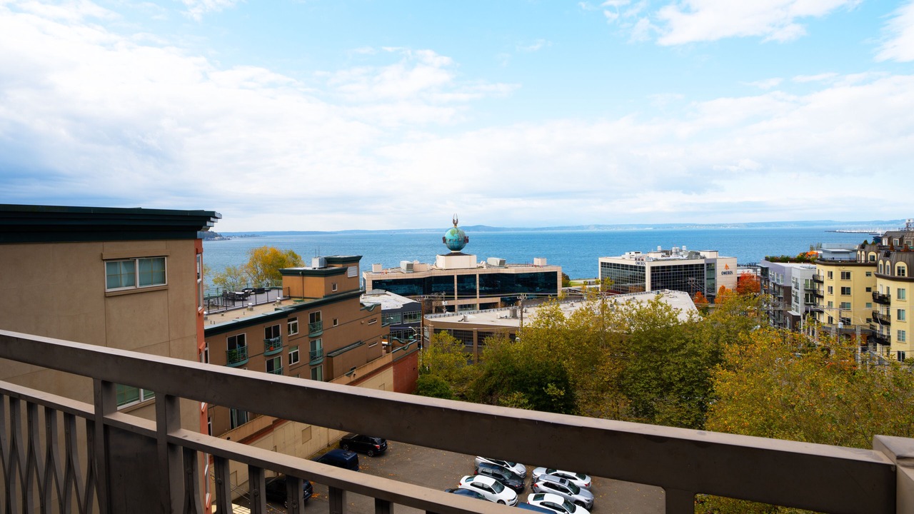 Photo of Outdoor in Lower Queen Anne