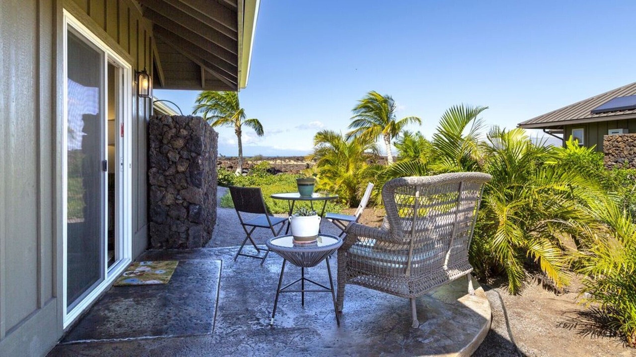 Photo of Patio Balcony in Kamuela