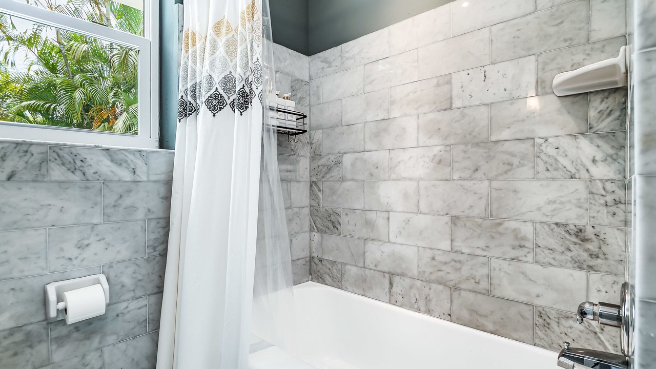 Photo of Bathroom in Victoria Park