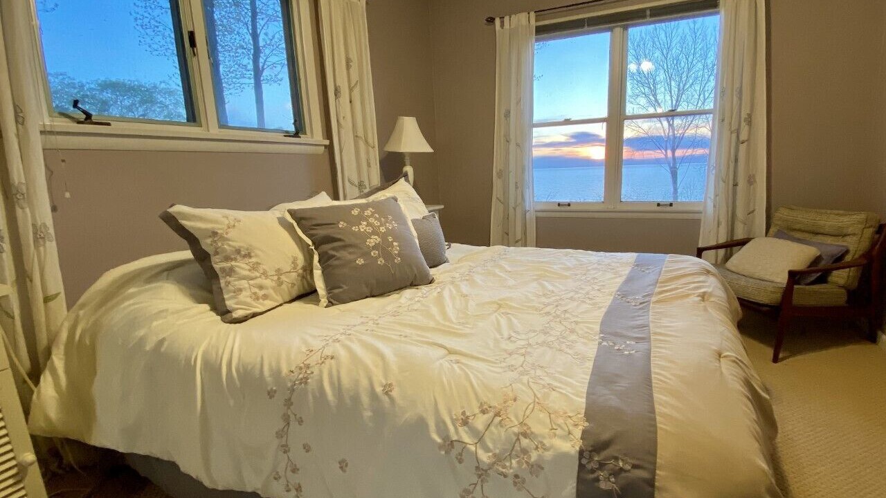 Photo of Bedroom in Riverside