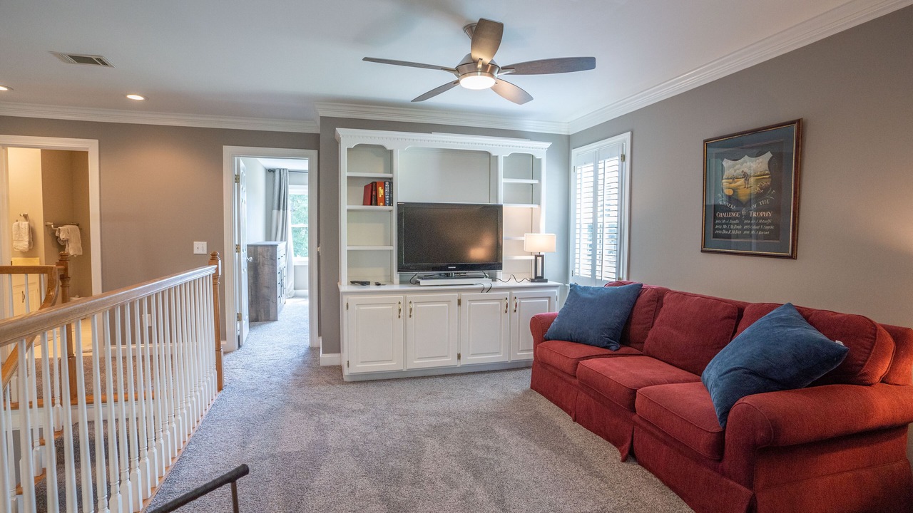 Photo of Livingroom in Eatonton