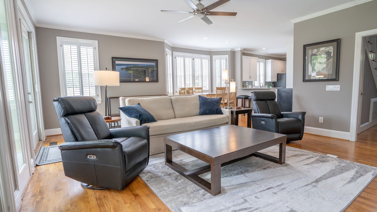 Photo of Livingroom in Eatonton
